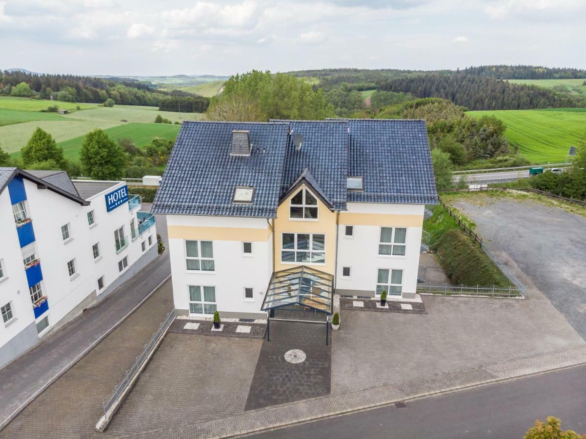 Hotel Rieder Wiesemscheid Exterior foto